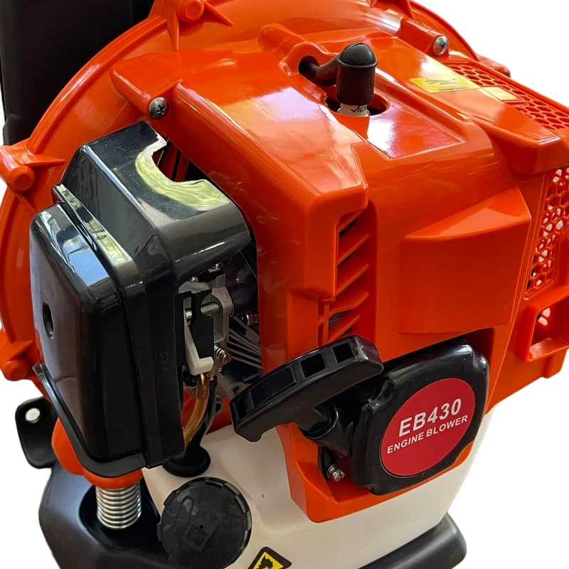 Suflanta de frunze pe benzina TOGO TG-EB430