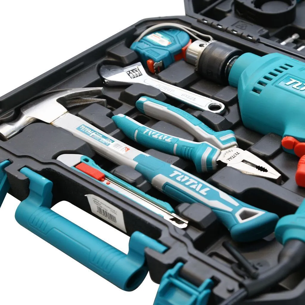 Set scule 115buc. masina gaurit cu percutie 680W + scule manuale in case